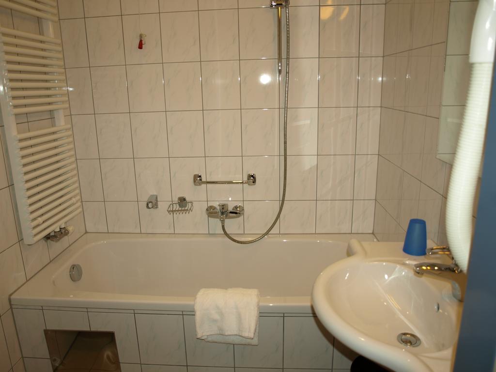 Hotel Stalehner Viena Quarto foto